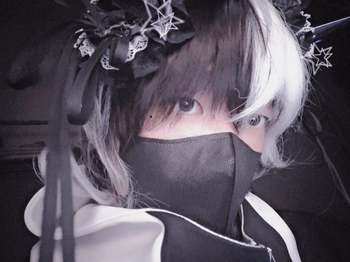 最近就是很喜欢泪痣

＃男娘 ＃地雷系