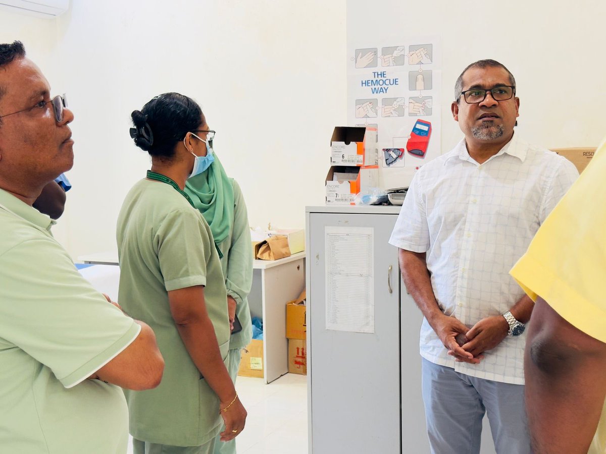 MoHmv's tweet image. Minister of Health, Dr. @abkhaleel , visited HA. Maarandhoo Health Centre, engaging with senior staff and addressing their concerns.
#HealthcareDevelopment #HealthMinistry