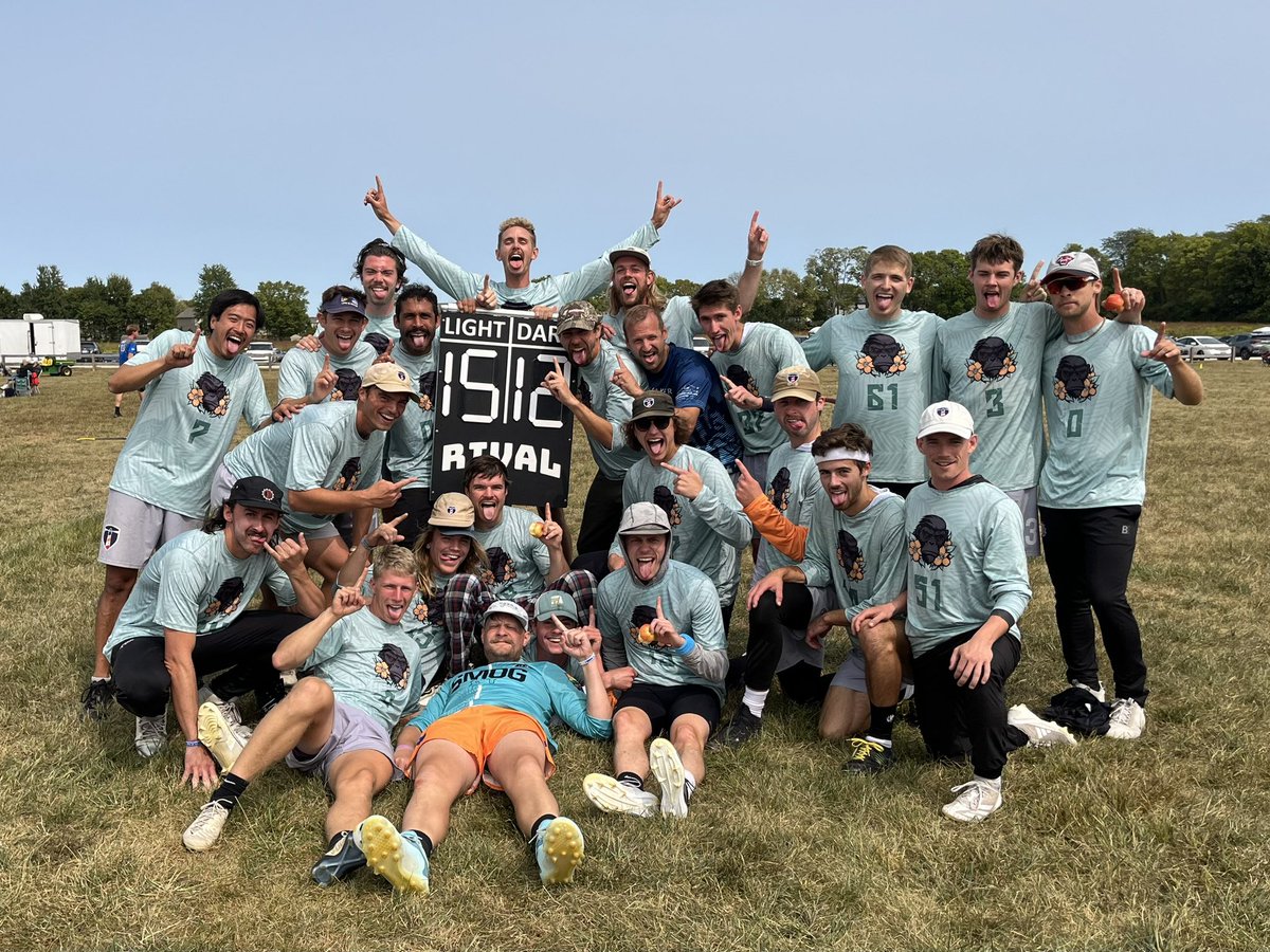 BeaconUlti's tweet photo. 4-0 to grab gold for the green apes and claim the title of East Plains Sectionals champions!  Big momentum moving forward to Regionals!  See y’all in two weeks! 🥇🚨🦍 https://t.co/gUC4k88GLK
