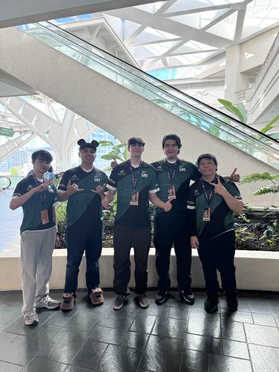 first place at comic-con hawaii <a href="/UHEsport/">UH Esports</a>