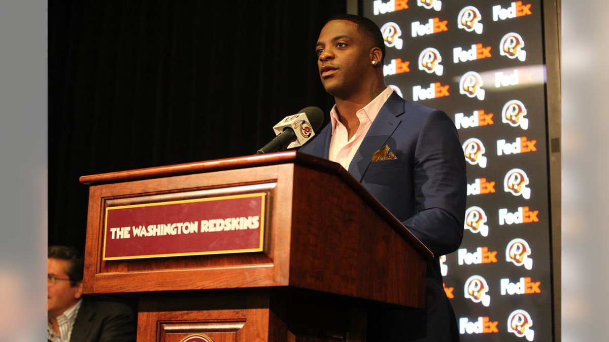 R2GSTEELERS1's tweet photo. Backing out of trades shows weakness we are sorry Washington fans that we couldn’t get done what was supposed to get done but if yall trust me I promise me and the coaching staff beside me will put on a show every time you flip on your tv https://t.co/Qwq2vUZOcq