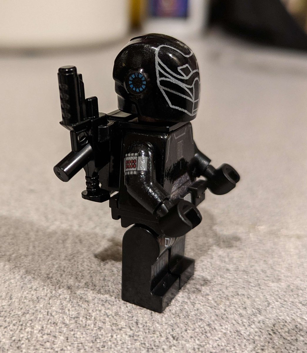pytchanthum's tweet photo. Okay...this guy is just about done. #TheBadBatch CX-2 custom mini. I have 2 more helmets prepping which will have the spot drilled for the range finder, and some decals ordered to try out some custom legs. AND THEN. He will be COMPLETE. https://t.co/y7sMIbM2Gl