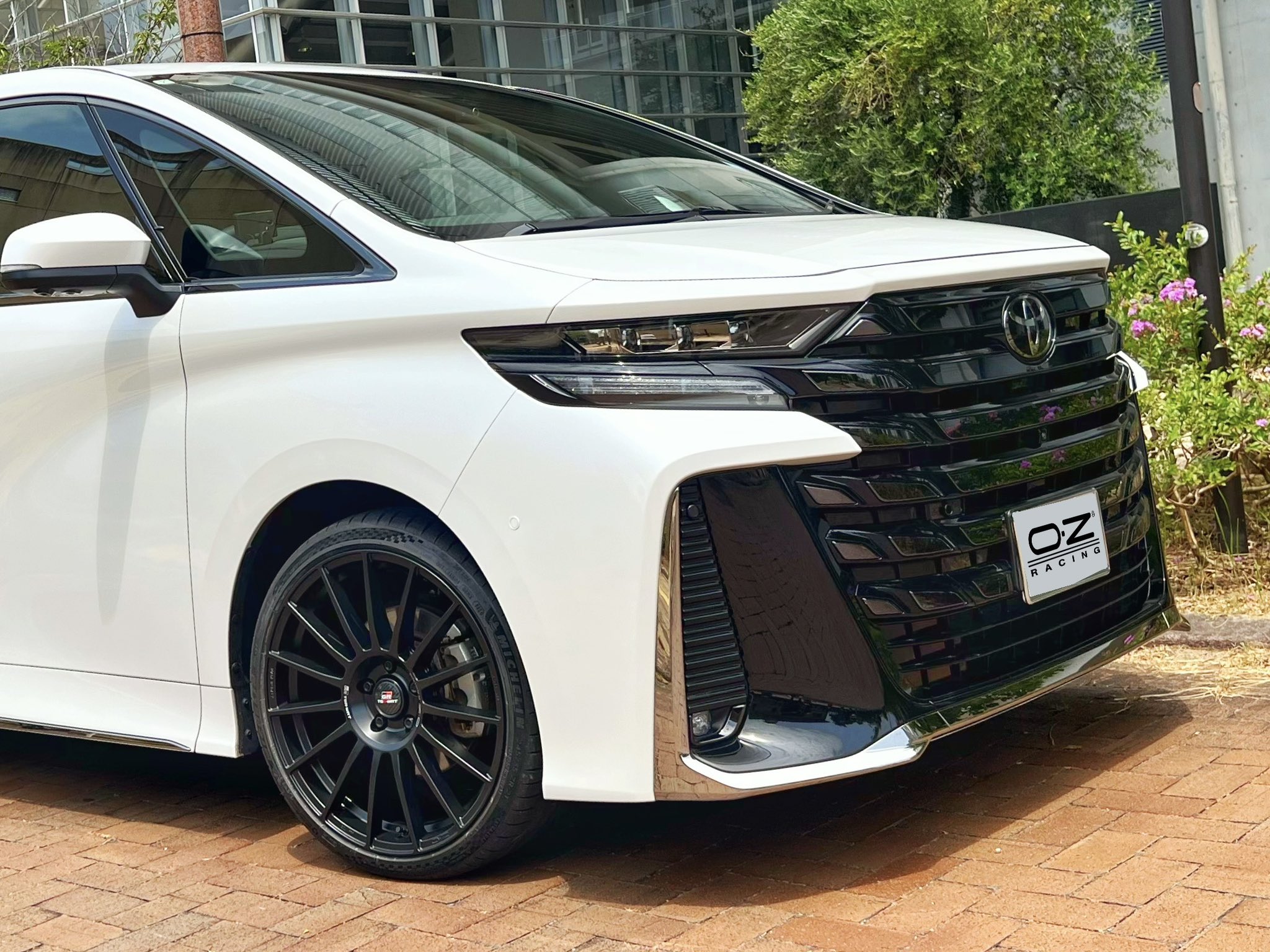 OZ Racing - Japan on X: 