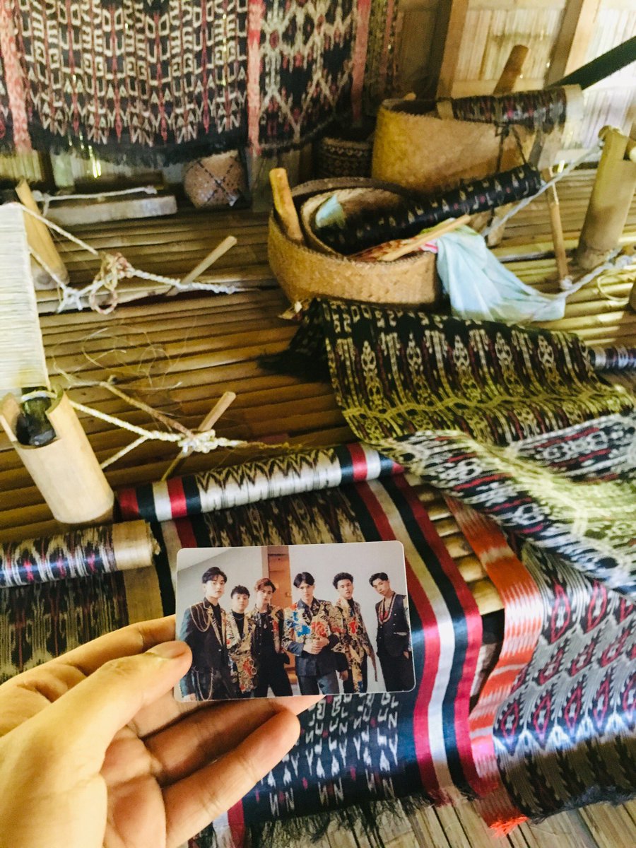 Isidro_Alamat's tweet photo. Ofc I had to bring #ALAMAT @Official_ALAMAT to Lake Sebu in Mindanao! It's the home of the Tboli, known the world over as the Dreamweavers! 

Here's the thread of the visit! https://t.co/9wMyPWjarr

#OMR2024PhotocardDate #OMR2024 #OneMusicRevolution #OneMusicOneHeart https://t.co/orgj0pa1ze