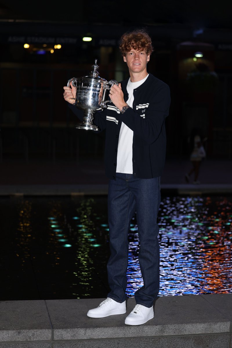 gucci's tweet photo. Congratulations to our Global Brand Ambassador #JannikSinner on his historic #GrandSlam win in New York! @janniksin https://t.co/iVtG3znppm