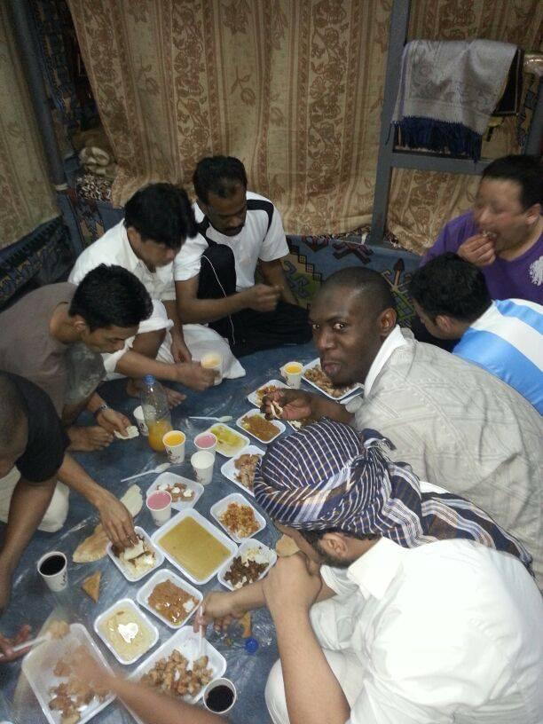 MajimajiKenya's tweet photo. Stevo with Saudi Arabian friends before the tragedy. He left for Saudi while only 22 years old! #Brekko #BringBackStevo https://t.co/IjG8KdDxyp