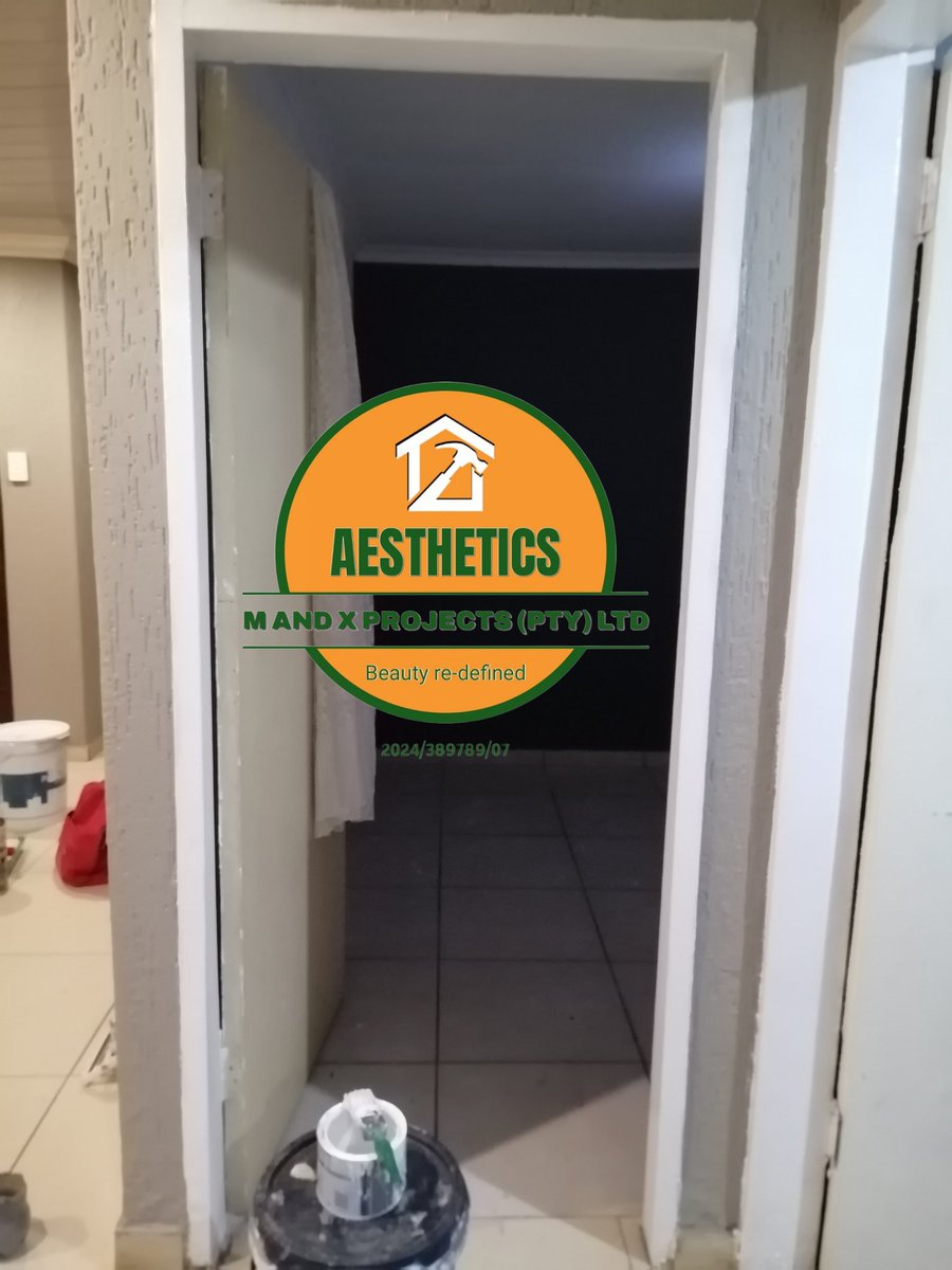 aesthetics_pty's tweet photo. Door frames, gamazine, walls, ceilings... We paint every surface you can imagine. #aestheticsmxprojects #hustlingboyfriend #construction #skilledartisans #carpentry #tiling #painting https://t.co/eXNBN9w2jc