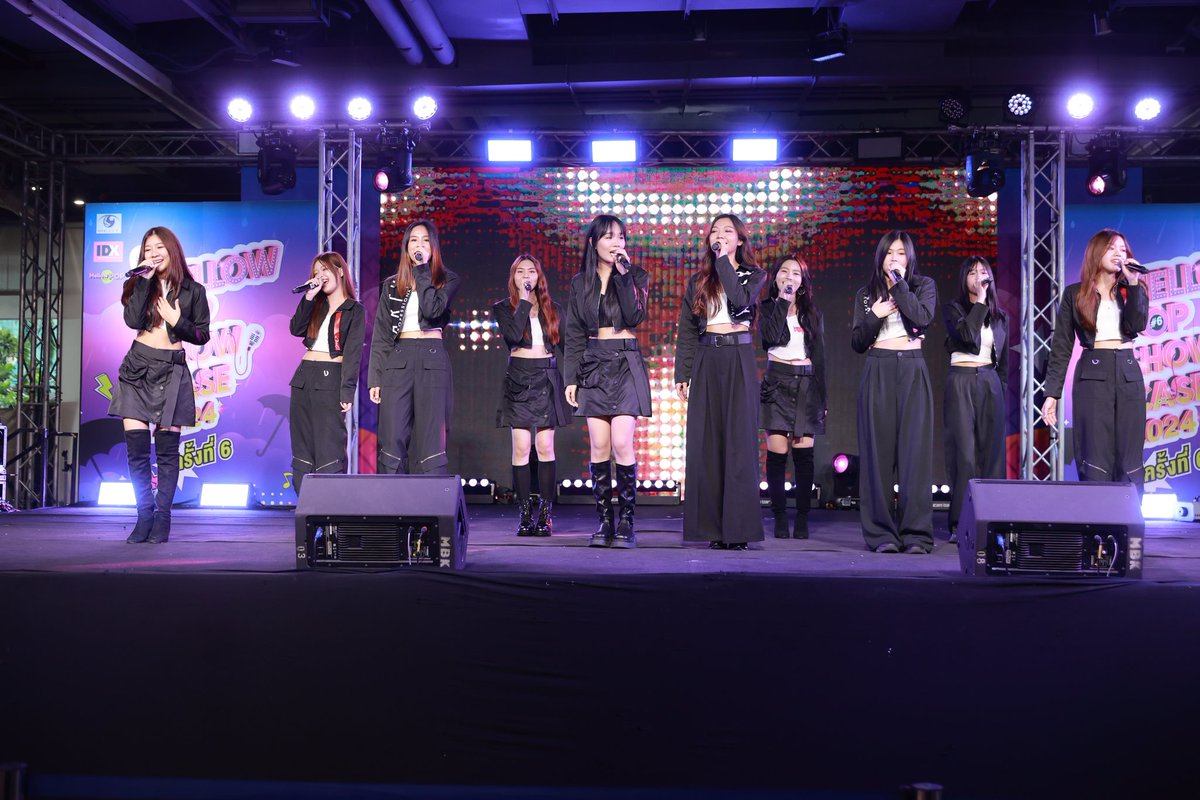 Dekfuek's tweet photo. Dekfuek ที่งาน Mellowpop Showcase ครั้งที่ 6

#mellowpopshowcase #dekfuek https://t.co/RSlaHnXj52