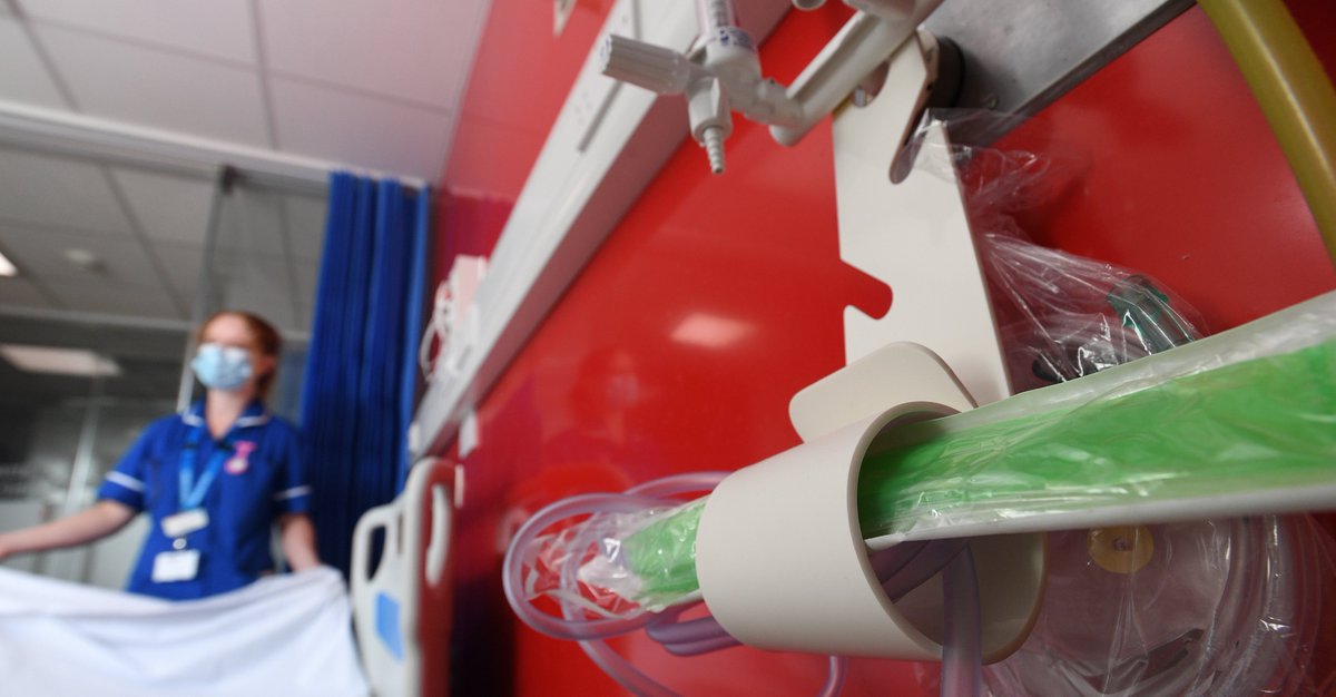 Health Tech Enterprise (@healthenterpris) on Twitter photo 🚀#InnovationNews We're delighted to announce the Bedhead Tidy device, a product invented by a nurse & hospital engineer from <a href="/ESNEFT/">East Suffolk and North Essex NHS Foundation Trust</a> to keep patients' beds tidy, has been so successful it's now available to buy online from <a href="/WaltersMedical/">Walters Medical Ltd</a>. Read more here: bit.ly/3TnZGMZ 🚀#InnovationNews We're delighted to announce the Bedhead Tidy device, a product invented by a nurse & hospital engineer from <a href="/ESNEFT/">East Suffolk and North Essex NHS Foundation Trust</a> to keep patients' beds tidy, has been so successful it's now available to buy online from <a href="/WaltersMedical/">Walters Medical Ltd</a>. Read more here: bit.ly/3TnZGMZ