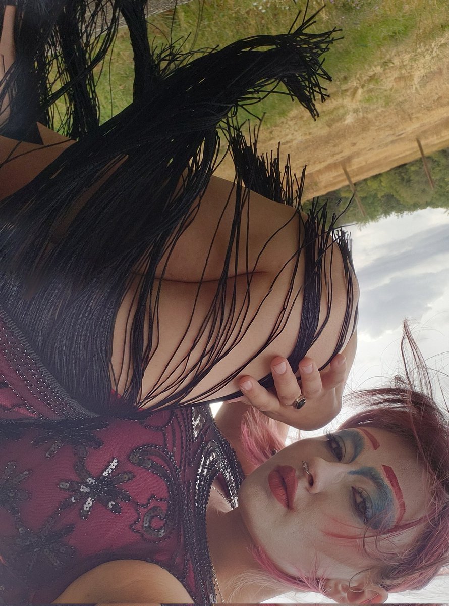 You better work bitch ✨️