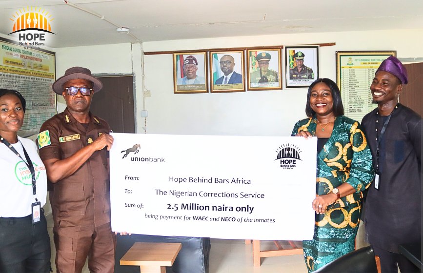 hopebehindbar's tweet photo. We are grateful to everyone that supported the #LearningBehindBars Campaign!
Thanks to your contributions, we were able to raise the sum of N2,500,000, which we've handed over to @CorrectionsNg. 63 incarcerated individuals who passed the Mock examinations are being registered for WAEC and NECO examinations.
By supporting this campaign, you've given these persons the opportunity to better their lives and be useful to the society.
Full details of all our donors will be shared in our annual report. Should you prefer to be anonymous kindly send us a mail - hello@hopebehindbarsafrica.org.
#EducateAnInmate
#HopeBehindBars
#SupportanInmate
@waecnigeria
@Neconigeria
@RinsolaAbiola
@InibeheEffiong