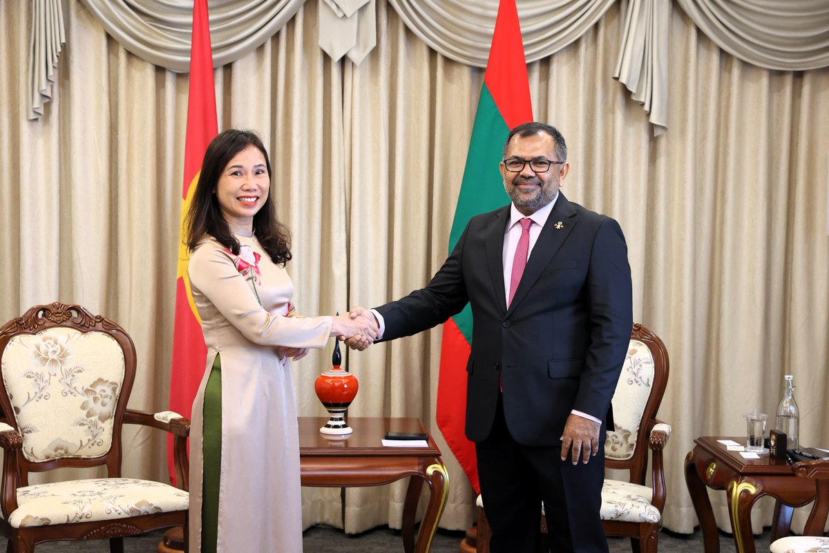MoosaZameer's tweet photo. Congratulations to Ambassador Trinh Thi Tam for presenting her Credentials to President Dr @MMuizzu as the new Ambassador of the Socialist Republic of Viet Nam.

I am confident that the cordial relations between our two countries would be further enhanced during your tenure. https://t.co/24BowkRmQS