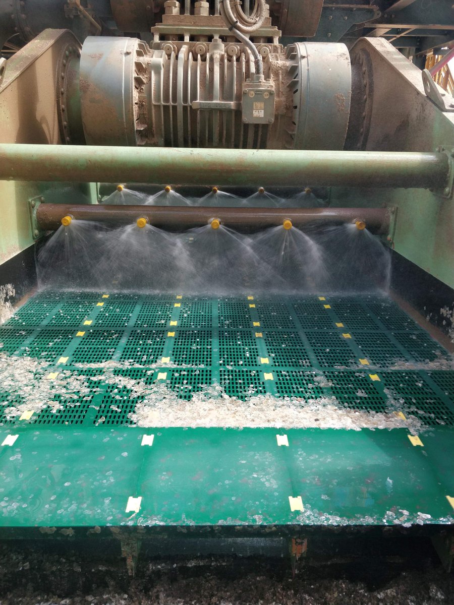 im_mining's tweet photo. .@Multotec's global experience in #densemediaseparation (DMS) it says is hugely benefiting #lithium operations in Brazil including #DMS #cyclones, #screenpanels, #magneticseparators, ceramic-lined chutes &amp; densifiers from its own factory in-country https://t.co/dw7OVyo88O https://t.co/kcwWe5w1ld