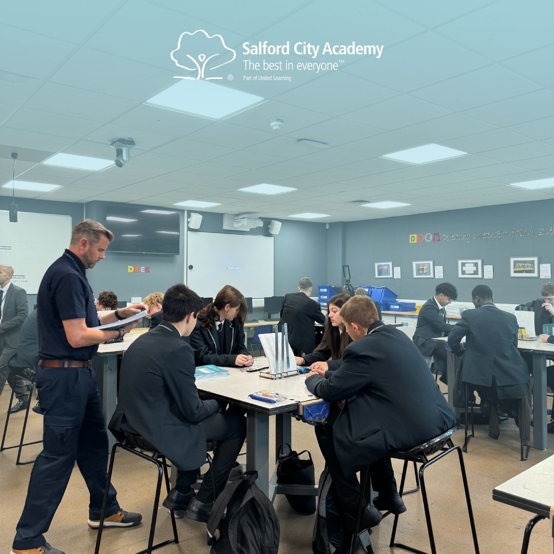 Some of our Year 10 Students working hard in Engineering this morning. ⚙️ 

Looking forward to our first full week back at SCA! 

#WeAreSCA