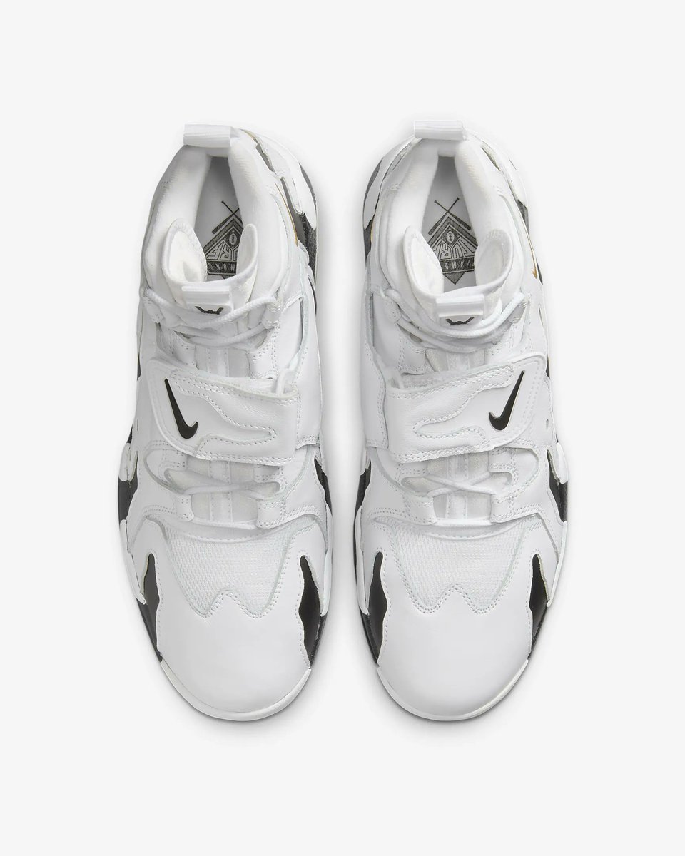 snkr_twitr's tweet photo. AD: Last sizes at $127.50 w/code LOCKITIN 
Nike Air DT Max '96 'Colorado Away'  

Shop ->  https://t.co/MZgiLC1vJ6 https://t.co/LCM4YyJaO6