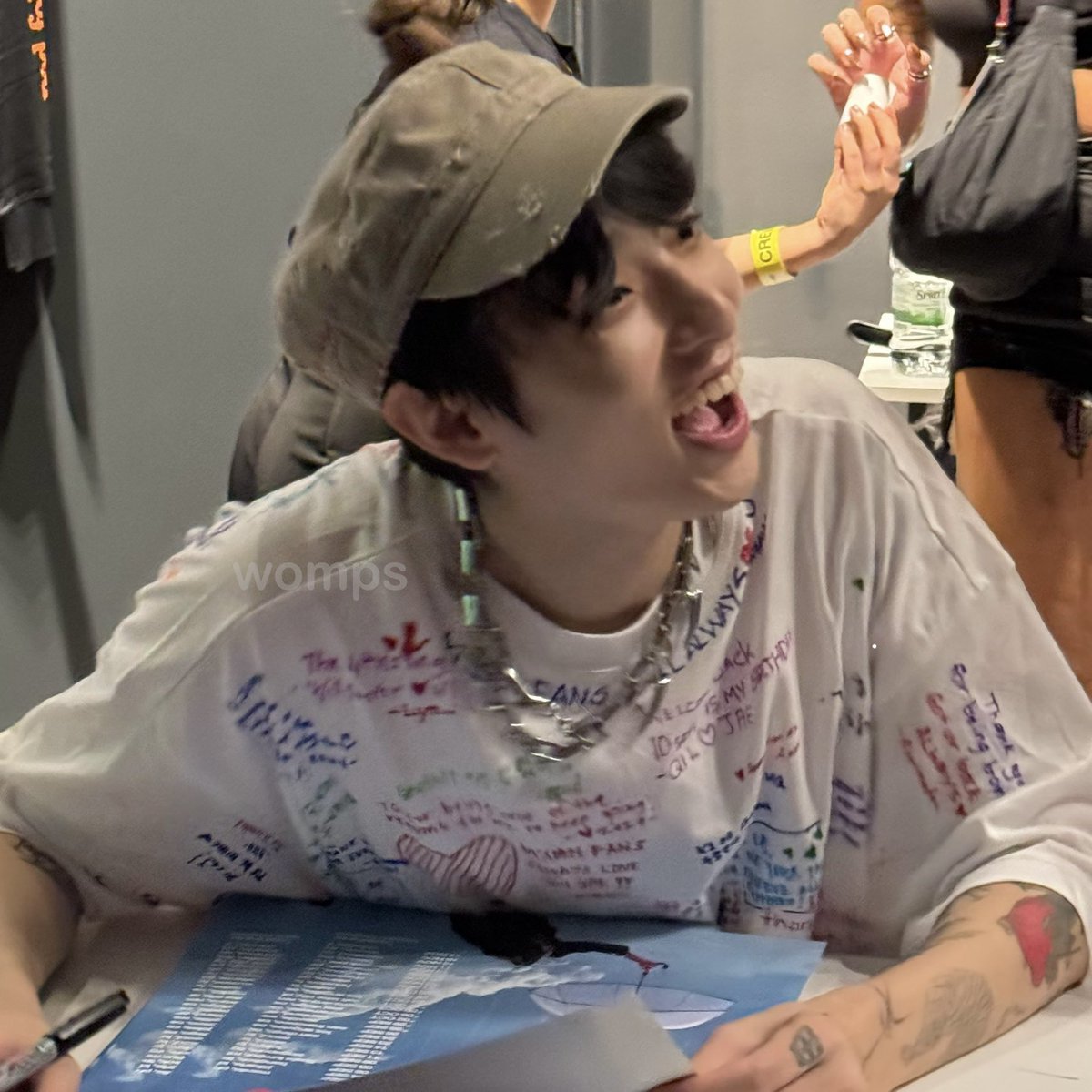 rosiesjune's tweet image. i hope your smile will never disappear again 🥹