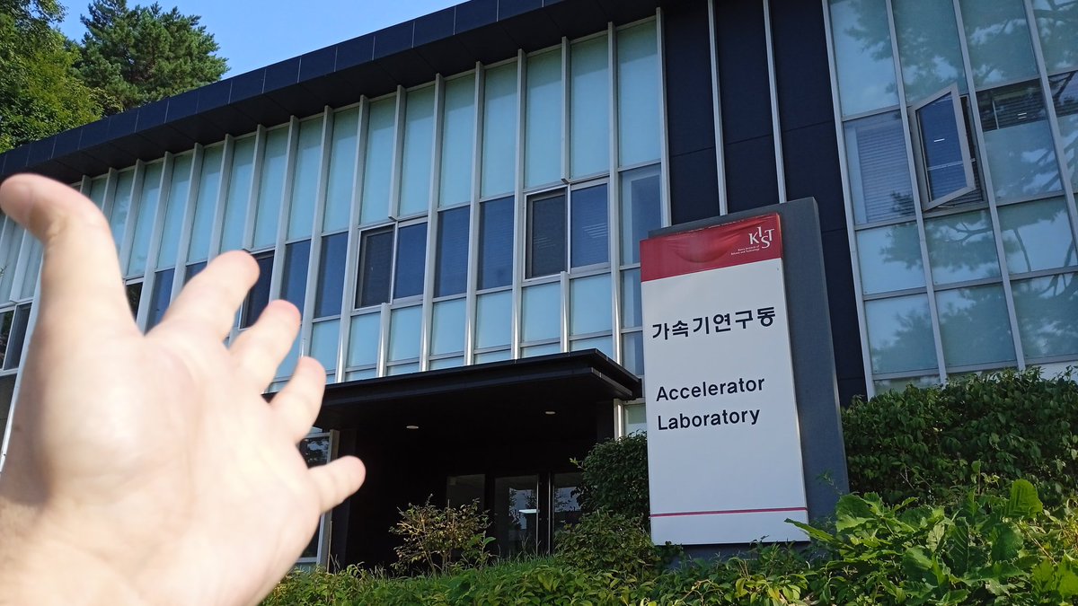 Abandono mi último hogar con la mochila llena de buenas ideas y experiencias. No puedo pedir más. 개천에서 용 난다