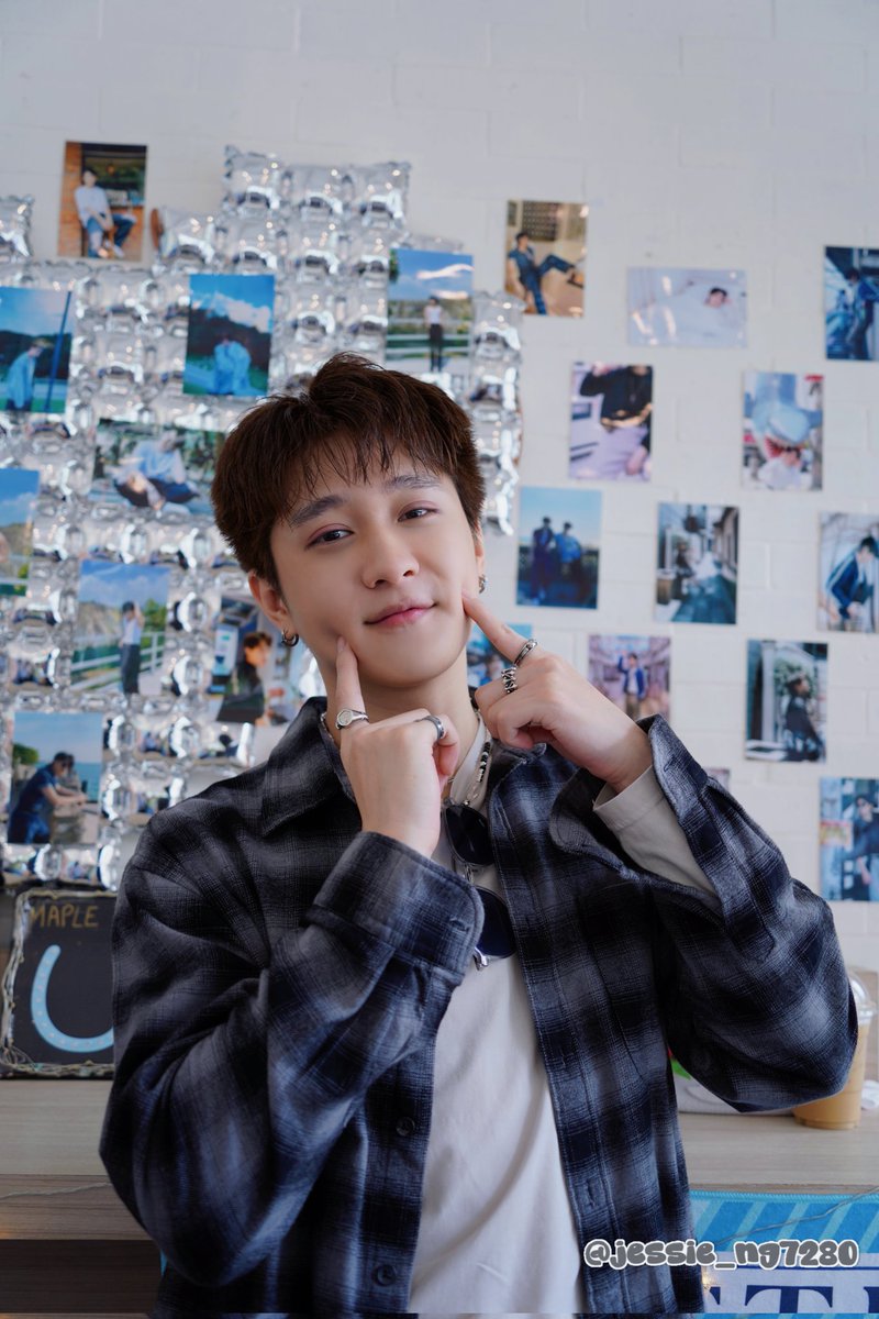 pororo1111's tweet photo. It is such an amazing experience to prepare this event in a foreign country๐ฅน Thanks for every OurUs who come to join us. Also, it is my pleasure for P'Us to come to our project ๐ฉต๐ฉต
P'Us Love you mak mak na!!!
#Chapter28WithUS
#ProjectUsBD2024
#usnttr
#OurUs https://t.co/ZWKkB4ZSDV