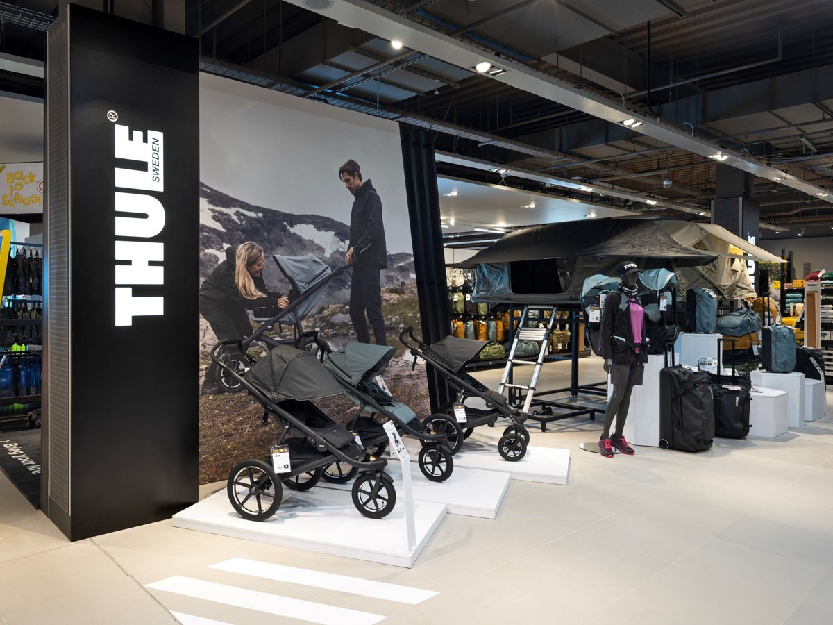 IsiGlobal's tweet image. Today marks the official opening of the largest @gooutdoors store in Europe! 
We’re thrilled to have been part of this ambitious project, bringing incredible brands like @YETI, @Thule, and Garmin to life in such a spectacular space. #GOYork #GOOutdoorsYork #OutdoorAdventure