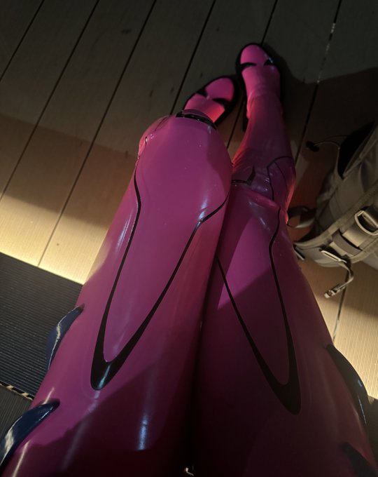 コスプレイヤーおもち(neo.omochi)のTwitter画像28