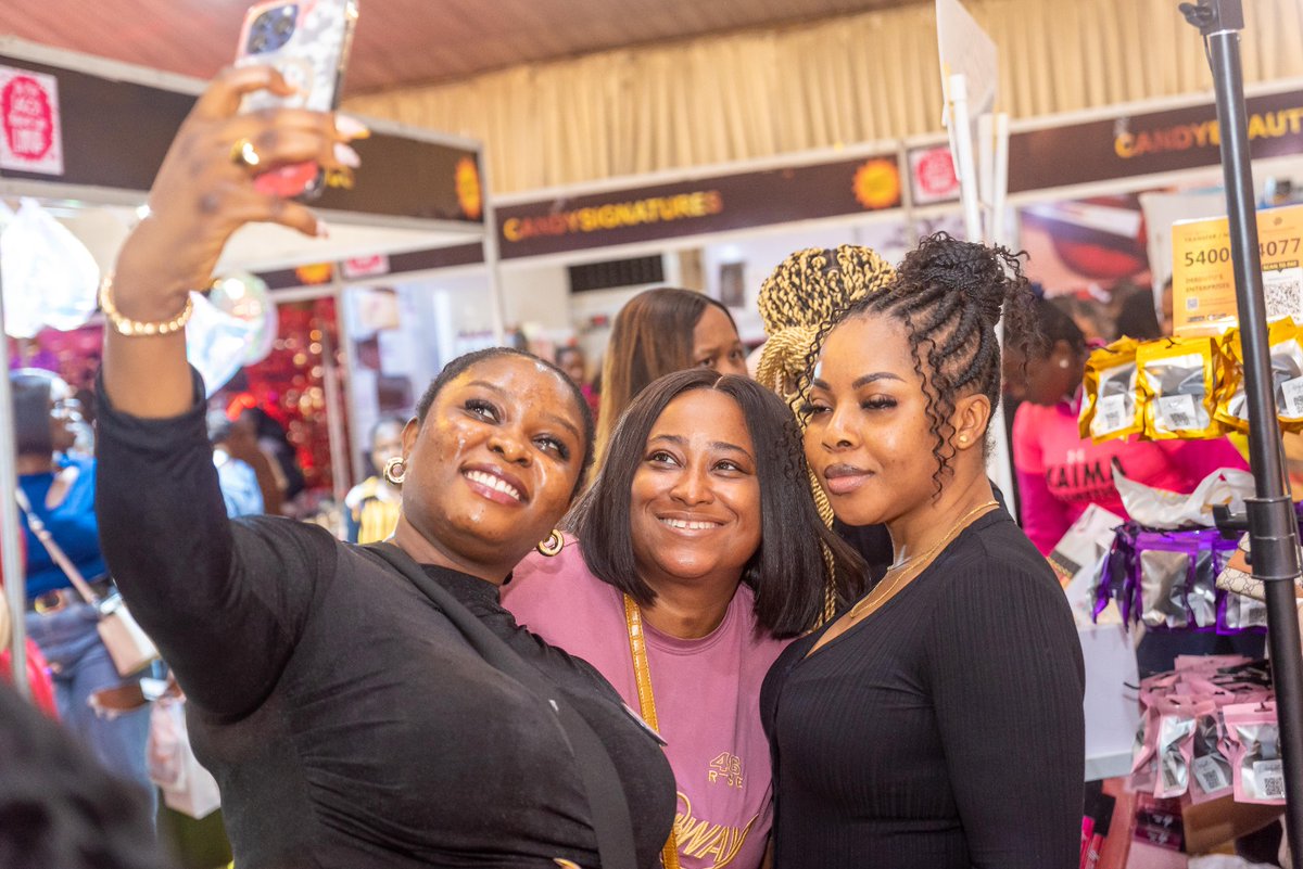 TheMakeUpFair's tweet image. LMUF15