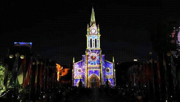 hecoos | What can hecoos help with you?
hecoos omni-production system covers a wide range. Designers of visual effects, lighting, stage design, etc. can all use the system to work.
See more on: hecoos.com/en/