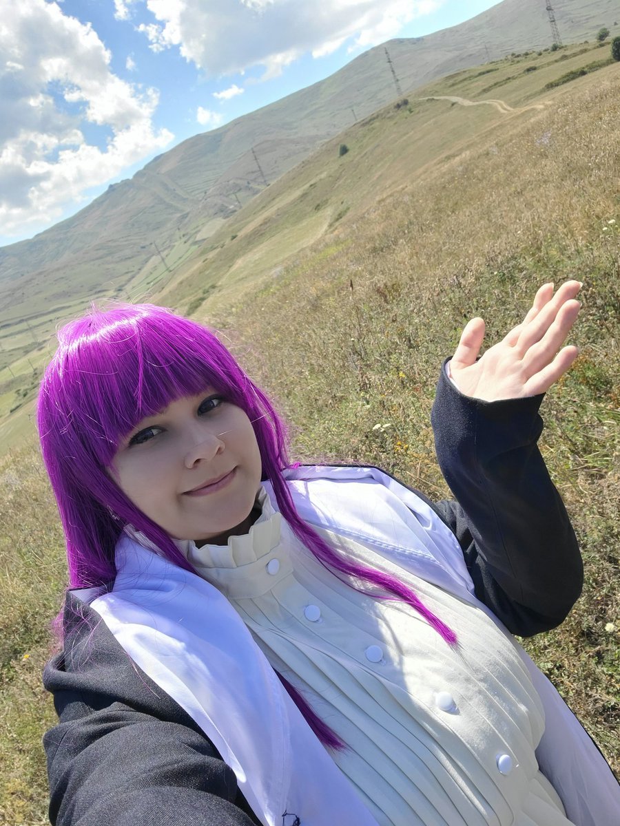 Runioni_cos's tweet photo. Honestly tho, it would've been cheaper and easier to just order cosplay from China. It cost the same as fabric alone, and you don't need to spend time sewing... 😶

But I had no choice

So I sew 😤

End of the thread! ✂️ https://t.co/BQDqICx6Ve