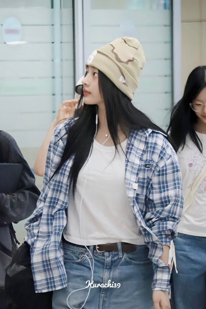 kurachi39's tweet photo. Newjeans 240909 ICN
#NewJeans #뉴진스 #김민지 #Minji https://t.co/AOZBXUkEbX