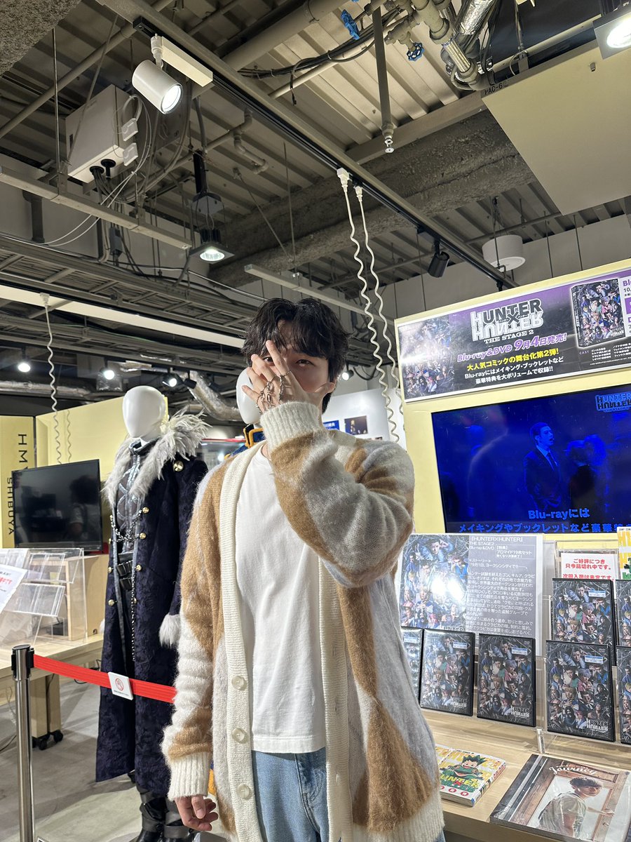jinhojo_x's tweet photo. 我慢できなかった… https://t.co/7BFcX6spW4