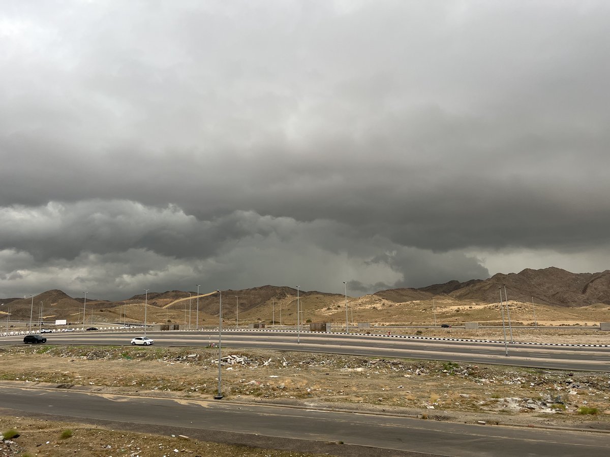 <a href="/mt3b_95/">متعب الحربي</a> #تصويري

نفس المكان بالتقاطات مختلفة