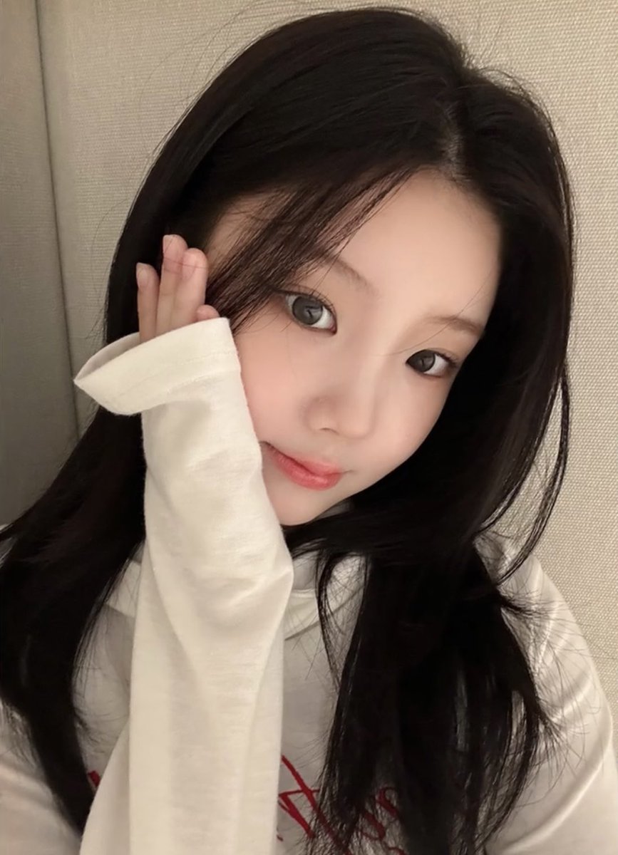 mywonh33's tweet photo. 너무여자사진이자나……… https://t.co/E1xnK641mz