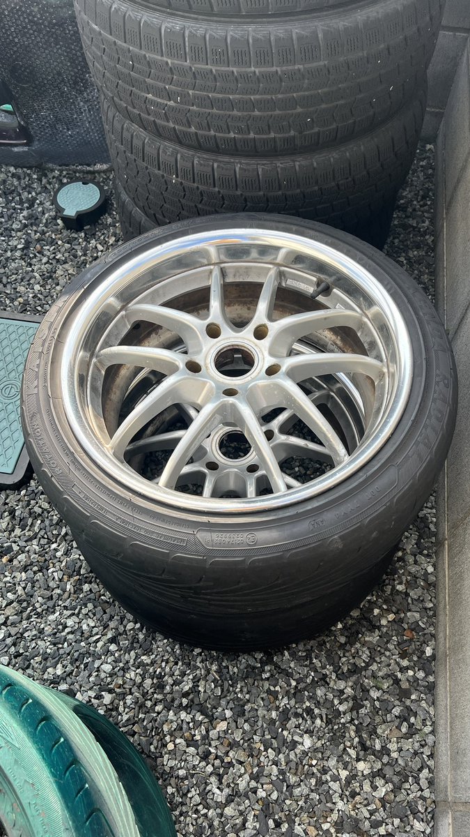 マイスターS2R 売ります。
ホイール売ります

17インチ 2本
8J+33? +38?
タイヤは使えません

埼玉県より直接取引で1万円

#ホイール売ります