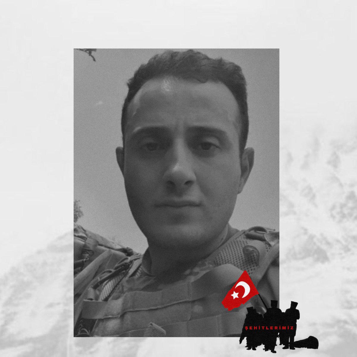 Ruhun şad, mekanın cennet olsun aziz Mehmetçik.
 
🇹🇷 P. Ütğm Ömer Fatih Ayar.
#Gara