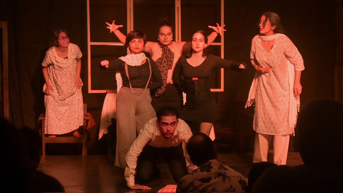 indianortheast's tweet photo. AGORA presented "The Chairs – A #Musical" in #Guwahati! Directed by 21-year-old Shristi Bhagawati &amp; Radhika Goswami, with live #music by Music Malt &amp; choreography by Nandini Handique. Starring Indrani Sinha Das &amp; more. A brilliant debut by Shristi!

https://t.co/UvCzivnHqX
#drama https://t.co/Ew4MYsKh2D