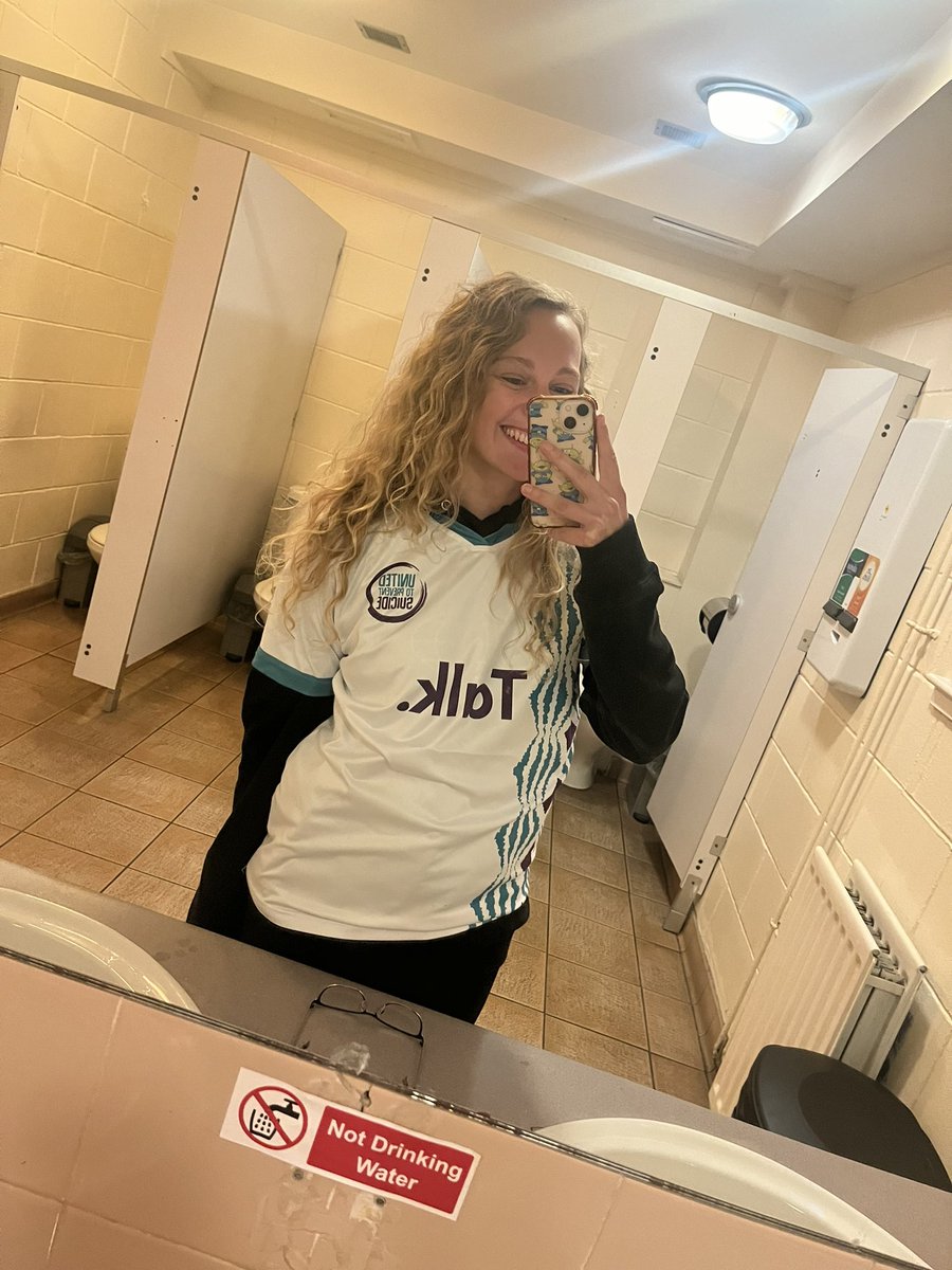 Just Beth tweet media