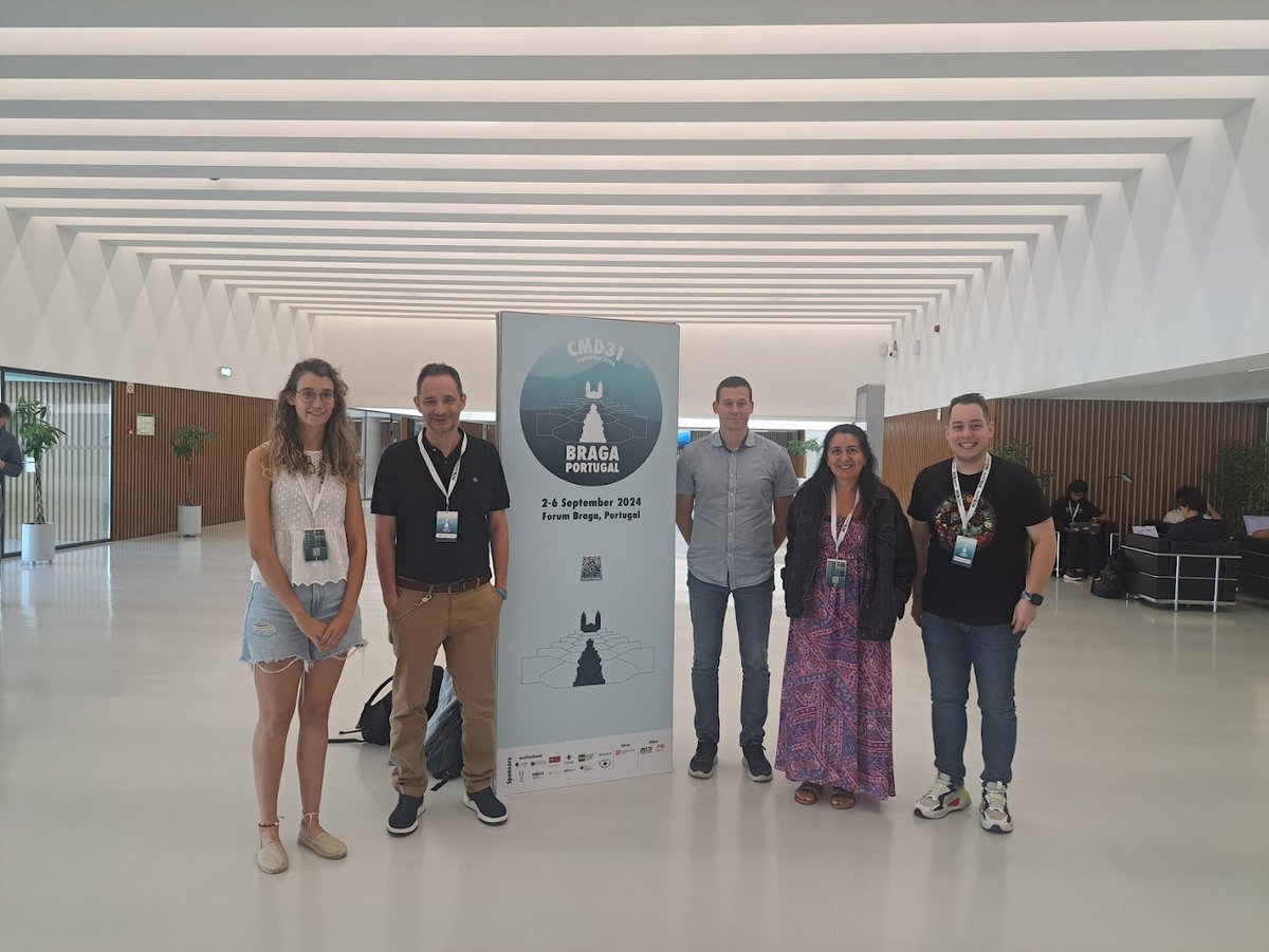 BCMaterials (@bcmaterials) on Twitter photo Great contributions of #BCMaterials researchers at #CMD31 in Braga. One invited talk by Senentxu Lanceros-Méndez and 4 oral presentations by Carmen Rial, Timur Tropin, <a href="/Cristia55296359/">Cristian Mendes Felipe</a> and Ane Martín on piezoelectric substrates, magnetoactive materials, neutron scattering... Great contributions of #BCMaterials researchers at #CMD31 in Braga. One invited talk by Senentxu Lanceros-Méndez and 4 oral presentations by Carmen Rial, Timur Tropin, <a href="/Cristia55296359/">Cristian Mendes Felipe</a> and Ane Martín on piezoelectric substrates, magnetoactive materials, neutron scattering...