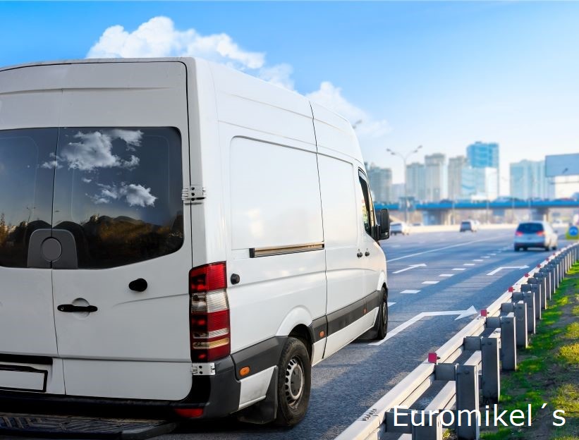 EuromikelsSL's tweet photo. Contacta directamente con nosotros y pide precio para lo que necesites.  

 transporte@euromikels.com 
https://t.co/2EVi0LaoF3 https://t.co/eGZMPAE5FV