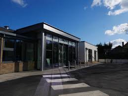 Come and share your experiences of local health and care services with us at Oaken Grove community centre and library this morning. We'll be there from about 10am - midday. 

Or if you can't make it, let us know your experiences at healthwatch@yorkcvs.org.uk or 01904 621133.