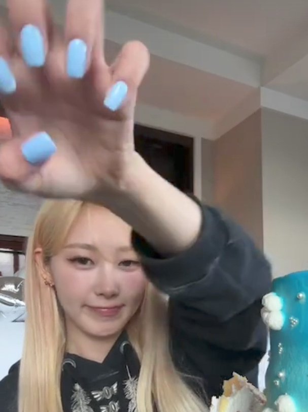 XUXIIIXUX's tweet image. 🩵🤍