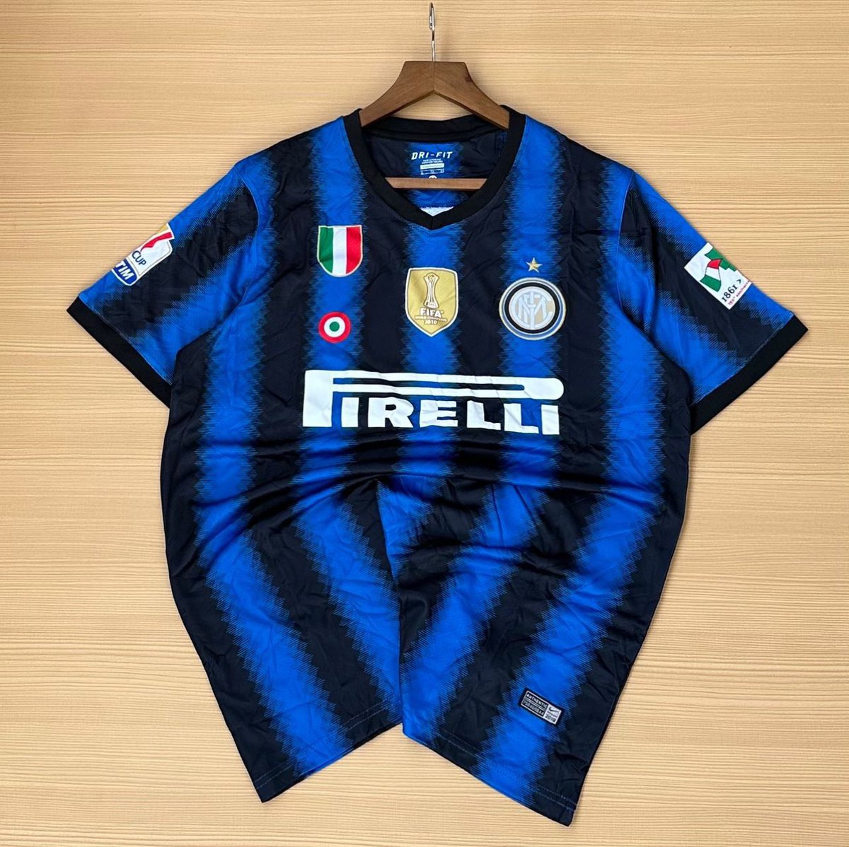 KenWoodJerseys's tweet photo. Retro Jerseys available for purchase 

¢250

Nationwide Delivery 🚚 📦 

Kindly Call 0548745692 or WhatsApp me using this the link ➡️https://t.co/goFWDyAhA3

Please Repost https://t.co/l8w6Q6yFXU