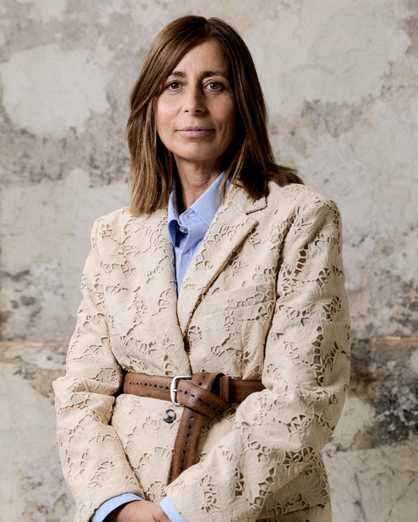 #AntonioMarras, storico brand di moda fondato dall’omonimo designer di Alghero, comunica la nomina a CEO di #BarbaraCalò.

fashionpress.it/antonio-marras…