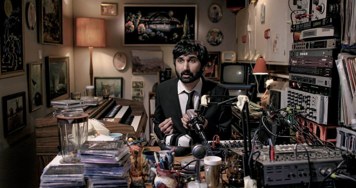 New Music Video
White Shoes &amp; The Couples Company – Halaman Ekstra (Official Music Video)

Presented by Big Name Studio, Rhapsody Pictures, Prodigi House
Directed by : Platon Theodoris

youtu.be/wxkJzaPiwuU?fe…