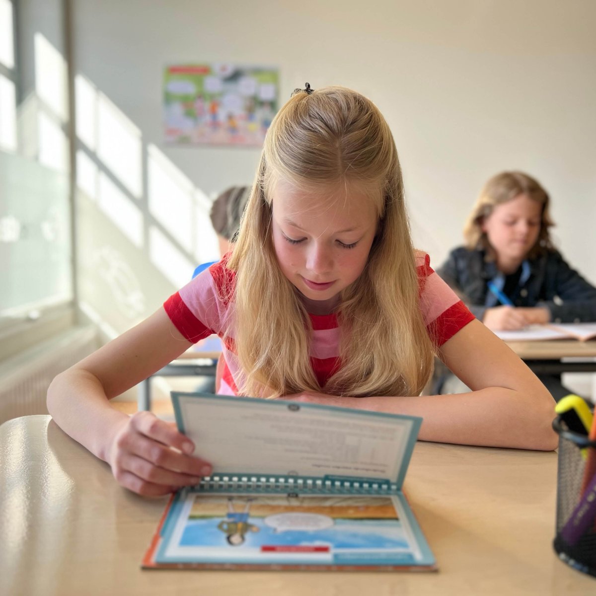 KidsLearningNL's tweet image. Op woensdagmiddag 16 oktober presenteert Uitgeverij Kids Learning de nieuwe methode TopLezers 
 👉 Aanmelden via de website: bit.ly/3ZbLgDv

#Leesplezier #TopLezers #ReindersOisterwijk #BegrijpendLezen #Kinderboeken #Educatie #UitgeverijKidsLearning