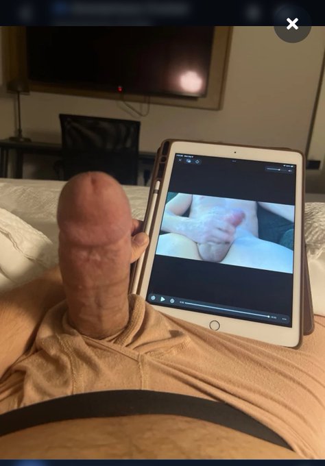 Someone&rsquo;s watching;) https://t.co/o1m0Sb7Cwk