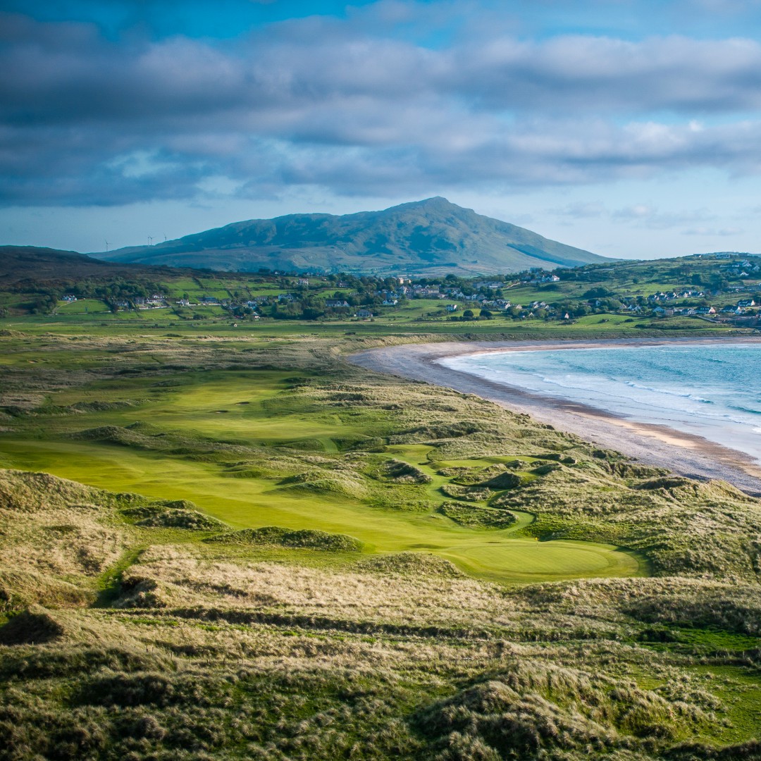 Ballyliffin's tweet photo. ⛳️ Still time to book  Ballyliffin this September! World class facilities, perfectly conditioned links and our famous Donegal hospitality await you. 🌞🏌️‍♂️ Come tee it up with us and make the most of the sunny days ahead! #BallyliffinGolfClub #SummerSwing #Linkscourse https://t.co/5m9zqpAQUP