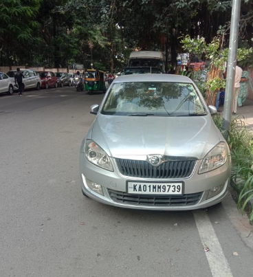 gcvinu's tweet photo. @blrcitytraffic - Hi How can 2 different violations be raised for the same vehicle in the same spot within a span of 15 mins ?
Could you please help review Challan No - 68257870 and Challan No - 68228013 ? https://t.co/dZRc3FMkxe