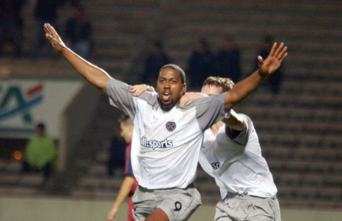 Scarves Around The Funnel tweet media