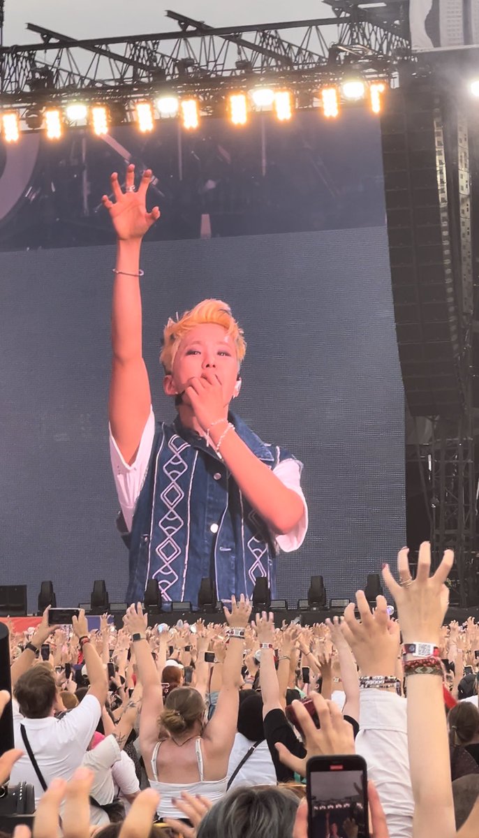 in this horanghae shit forever