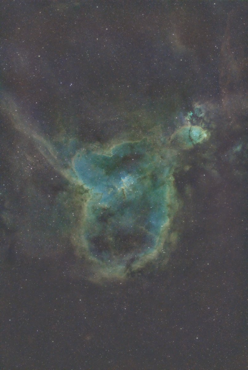 ysmr3104's tweet image. ふたたび IC1805 ハート星雲
追加でSII&amp;amp;Hbを撮ってSHOにしてみました

SHOの色調整の仕方がまだまだよく分からない

Antlia ALT-P Ha&amp;amp;OIII→45x300sec
Antlia ALT-P SII&amp;amp;Hb→50x300sec

#IC1805 #Astrography