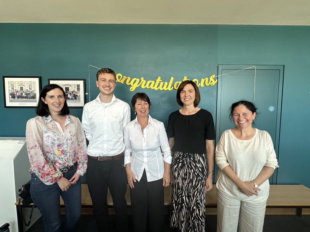 McLoughlin_Lab's tweet image. Congratulations to Dr Jonah Clegg who sailed through his PhD viva on Friday. #proudsupervisor @tcdbi Shout out to lab baker in residence Cliodhna for yet another delicious cake!